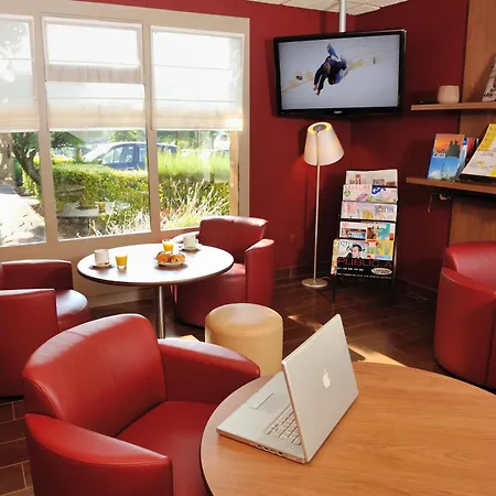 Campanile Clermont-ferrand ~ 3* Aubière