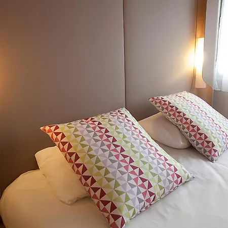 Hotell Campanile Clermont-ferrand ~ 3*