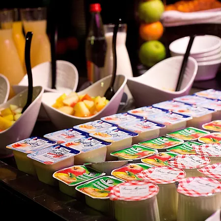 Campanile Clermont-ferrand ~ Hotell 3*