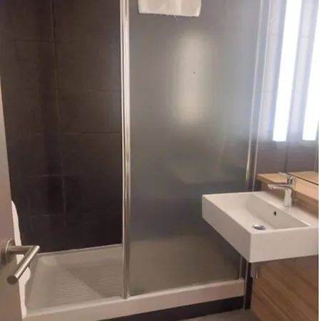 Campanile Clermont-ferrand ~ Hotell 3*