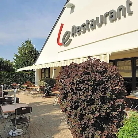 Hotel Campanile Clermont-ferrand ~ 3*