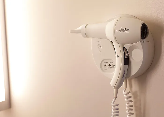 Hotell Campanile Clermont-ferrand ~