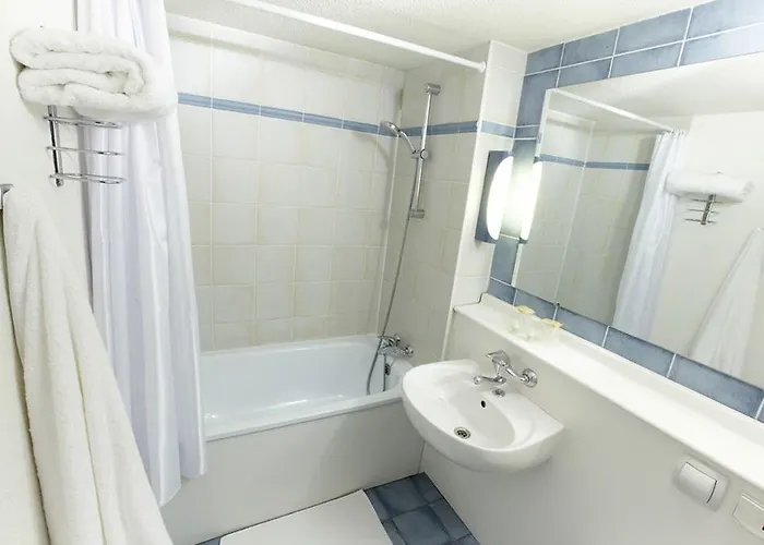 Campanile Clermont-ferrand ~