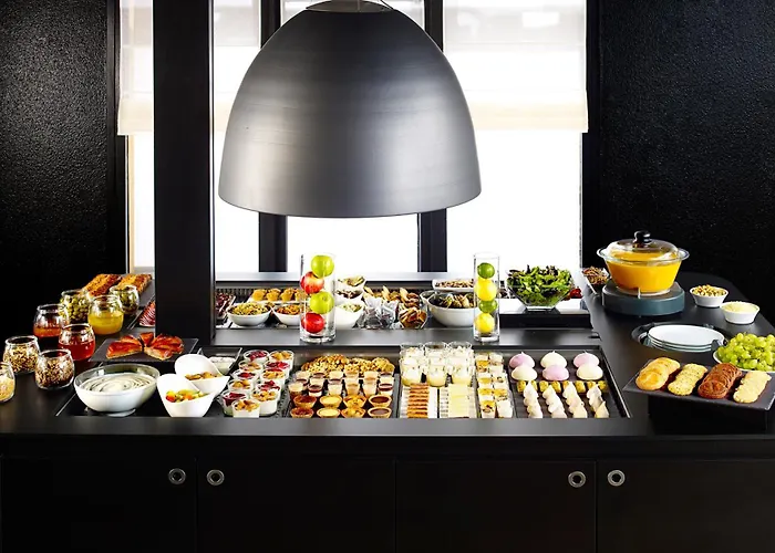 Hotel Campanile Clermont-ferrand ~ Aubière