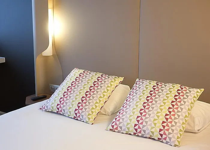 Hotell Campanile Clermont-ferrand ~ Aubière